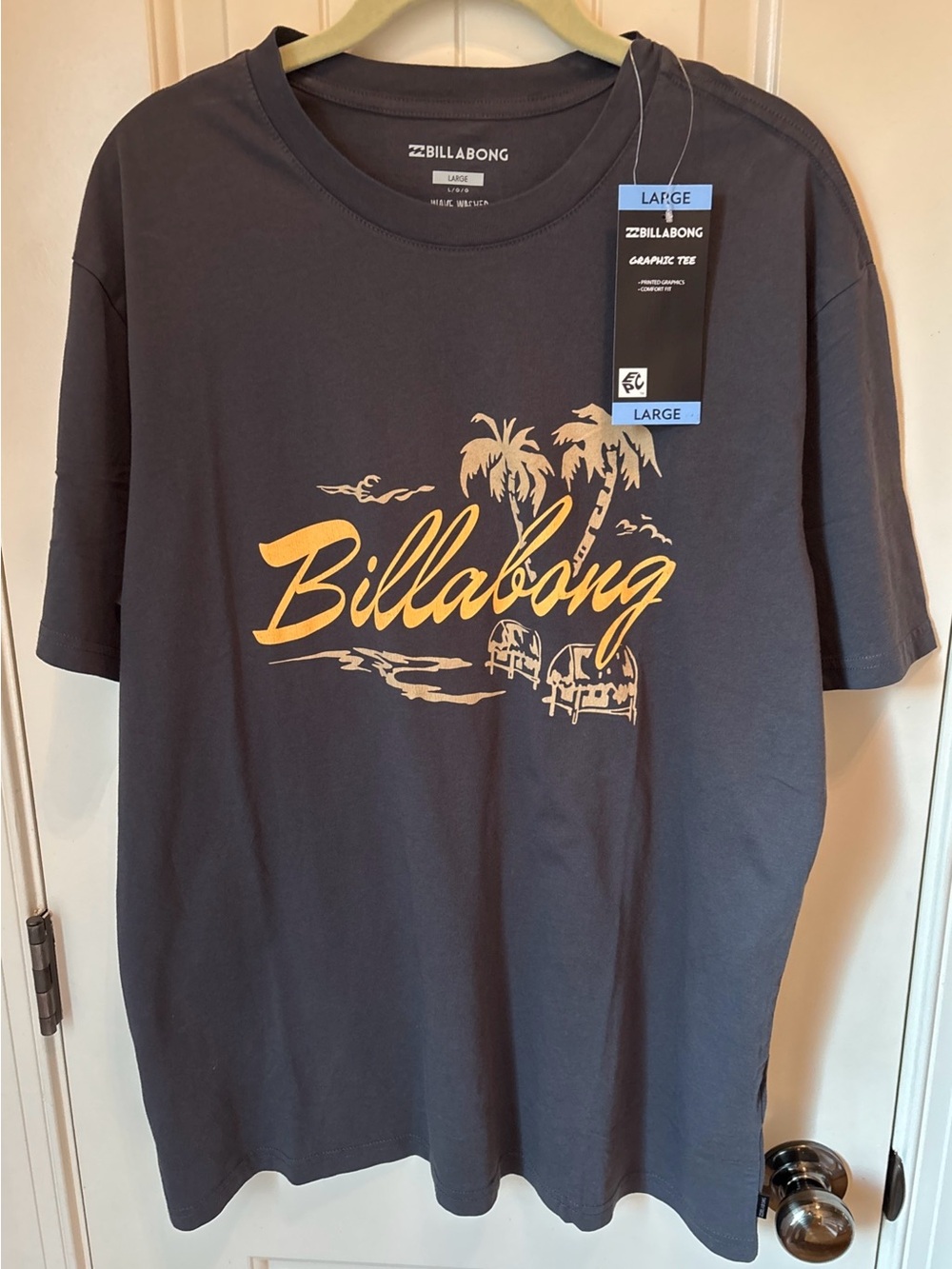 Billabong Men’s Charcoal Tee with Yellow Palm Graphic